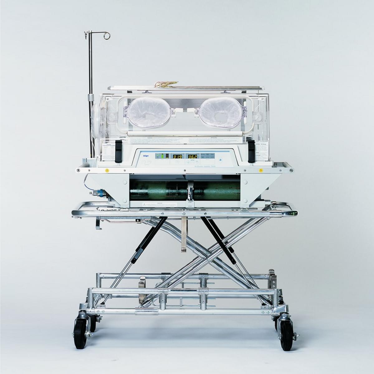 DRAGER Neonatal Transport Incubator Isolette Ti500 1 medical equipment suppliers in Kenya -DRAGER Neonatal Transport Incubator Isolette Ti500